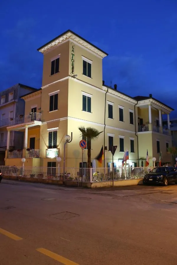 Hotel La Torre Rimini 3*,